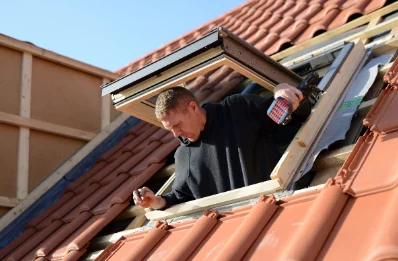 Pose de fenêtres de toit Velux au Tremblois